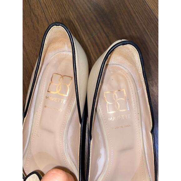 LIKE NEW Mavette Fiona Loafers Pointed Toe Block Heel Ivory/Black Trim EU 38.5 - Picture 8 of 15